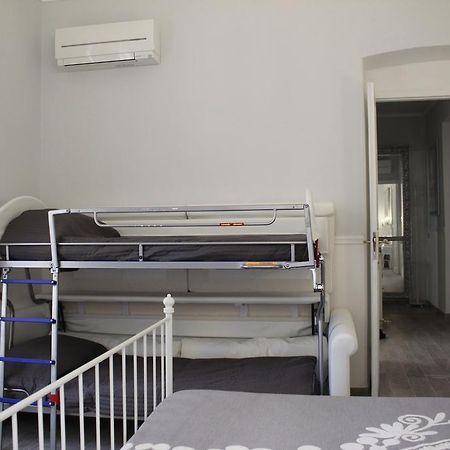 לה ספציה Appartamento Golfo Della Luna 2 מראה חיצוני תמונה